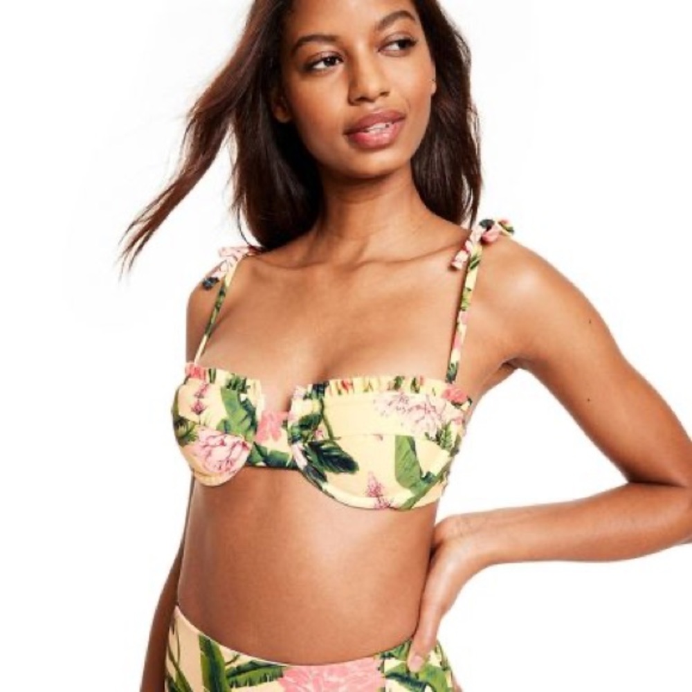 Women's Peony Botanical Print Underwire Bikini Top - Agua Bendita x Target